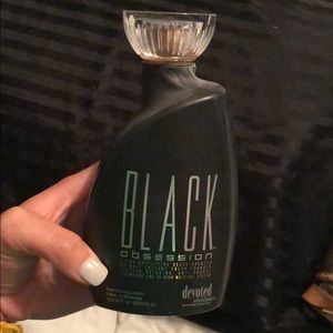 Black Obsession Tanning lotion